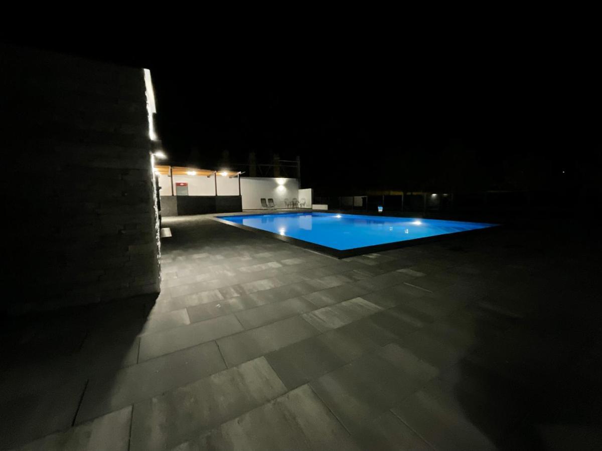 Holiday Houses Green Queen Бихач Экстерьер фото
