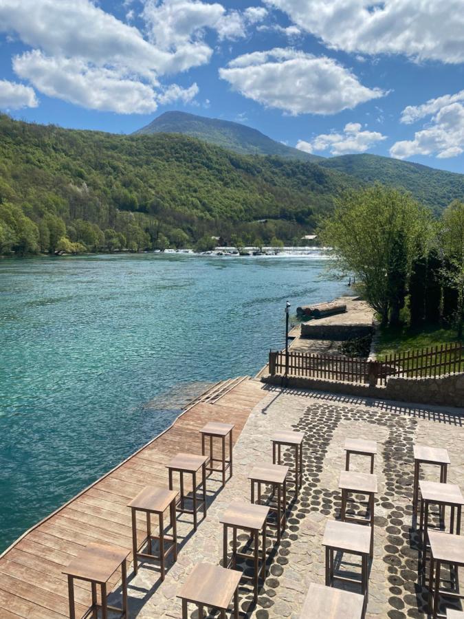 Holiday Houses Green Queen Бихач Экстерьер фото