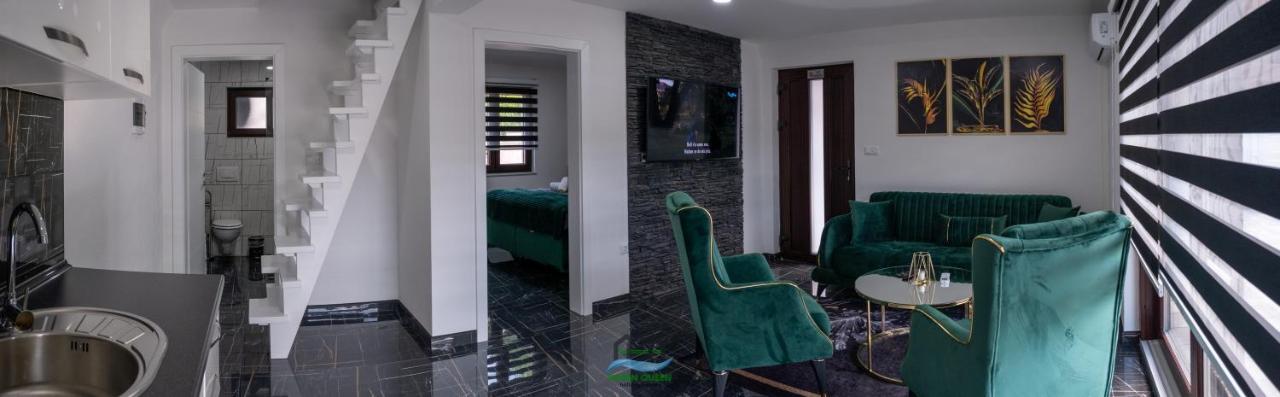 Holiday Houses Green Queen Бихач Экстерьер фото