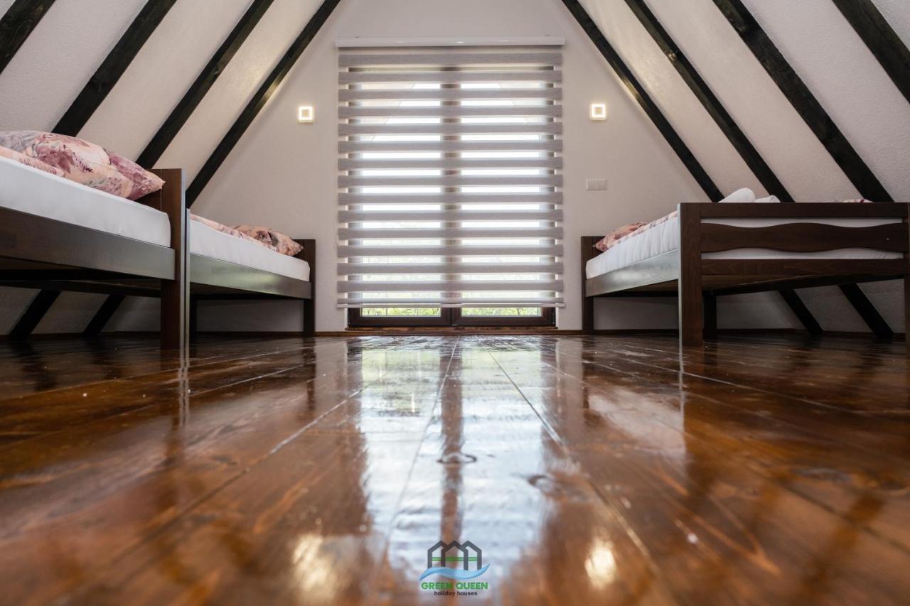 Holiday Houses Green Queen Бихач Экстерьер фото