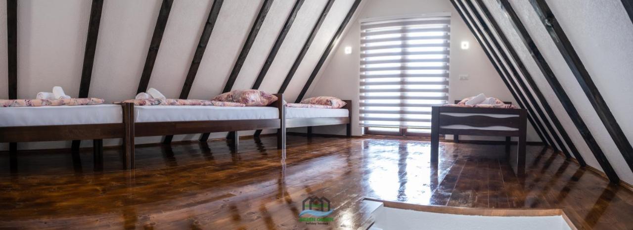 Holiday Houses Green Queen Бихач Экстерьер фото